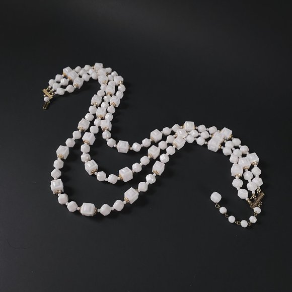 Vintage Hong Kong White Gold Square Chunky Beaded Layered Multi Strand Necklace - Picture 9 of 12